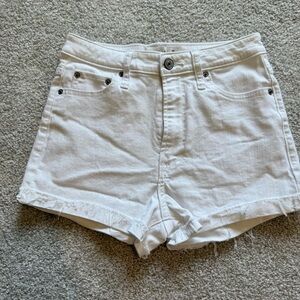 Abercrombie & Fitch White High Rise Short Size 0/25